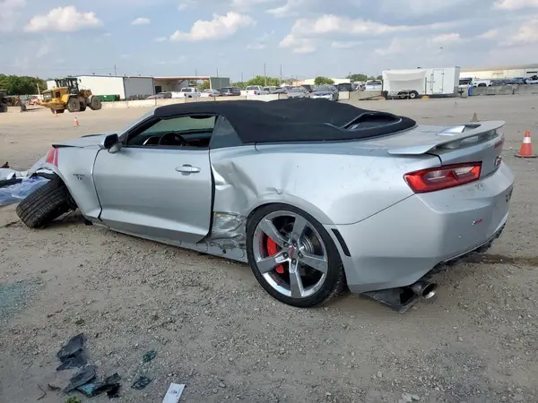 1G1FH3D76H0101107 2017 CHEVROLET CAMARO - Image 2