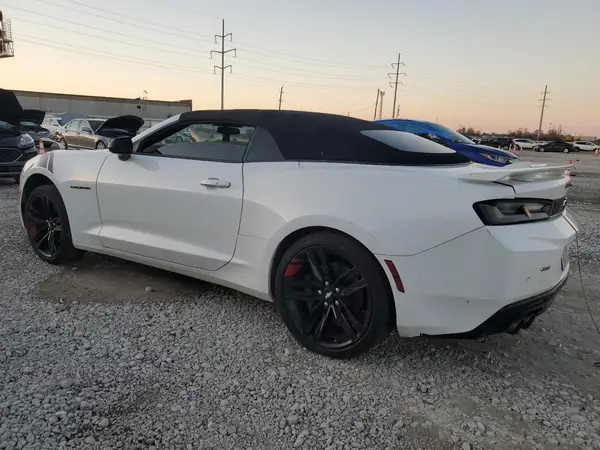 1G1FH3D76J0129351 2018 CHEVROLET CAMARO - Image 2