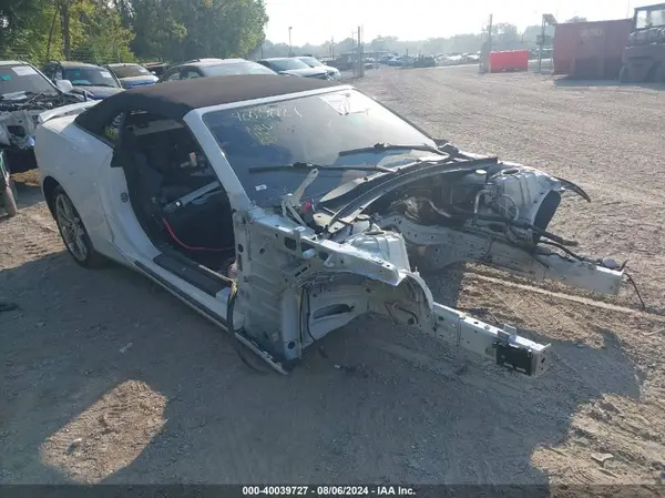 1G1FH3D78K0128932 2019 CHEVROLET CAMARO - Image 1