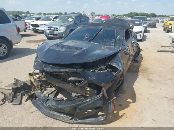 1G1FH3D79M0122592 2021 CHEVROLET CAMARO - Image 2