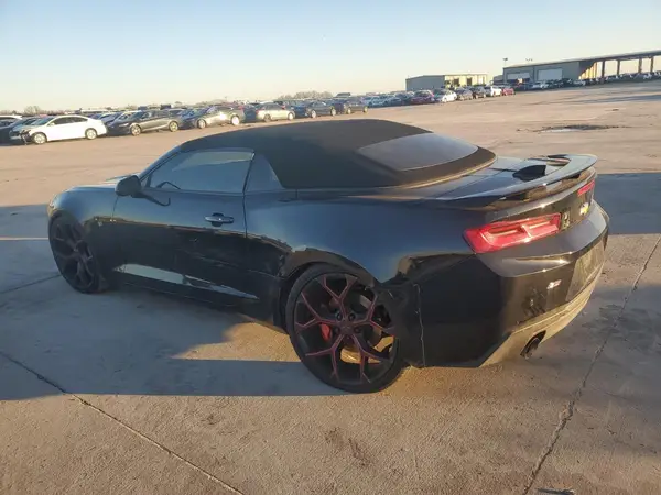 1G1FH3D7XJ0141020 2018 CHEVROLET CAMARO - Image 2
