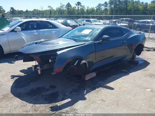 1G1FJ1R61H0167279 2017 CHEVROLET CAMARO - Image 2