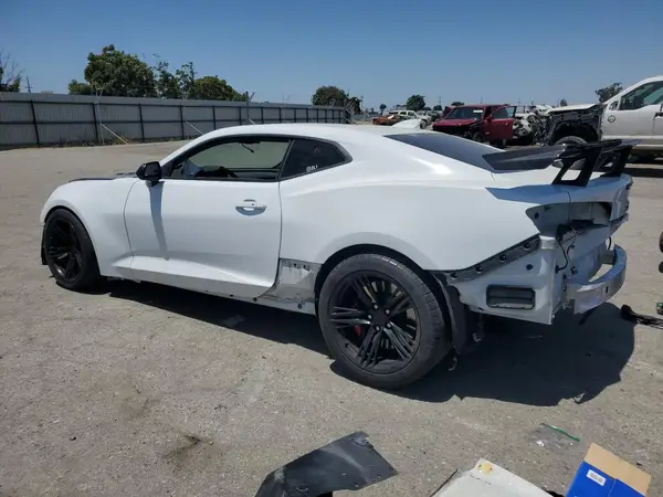 1G1FJ1R61J0132313 2018 CHEVROLET CAMARO - Image 2