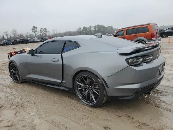 1G1FJ1R61M0140058 2021 CHEVROLET CAMARO - Image 2