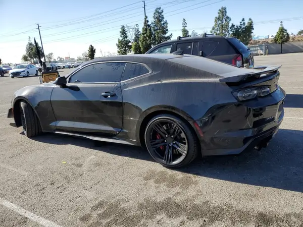 1G1FJ1R63K0157568 2019 CHEVROLET CAMARO - Image 2