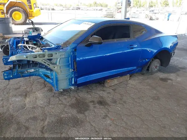 1G1FJ1R64J0144598 2018 CHEVROLET CAMARO - Image 2