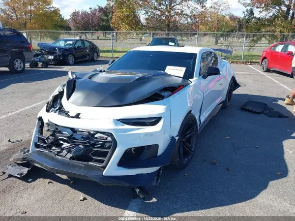 1G1FJ1R65K0132123 2019 CHEVROLET CAMARO - Image 2