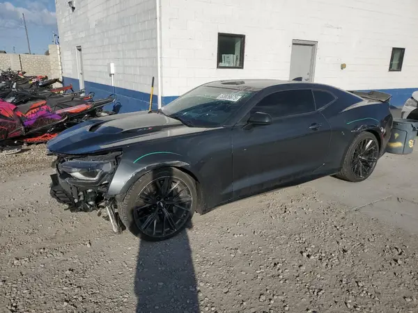 1G1FJ1R67J0128282 2018 CHEVROLET CAMARO - Image 1