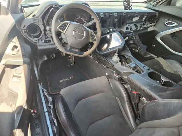 1G1FJ1R67J0175599 2018 CHEVROLET CAMARO - Image 8