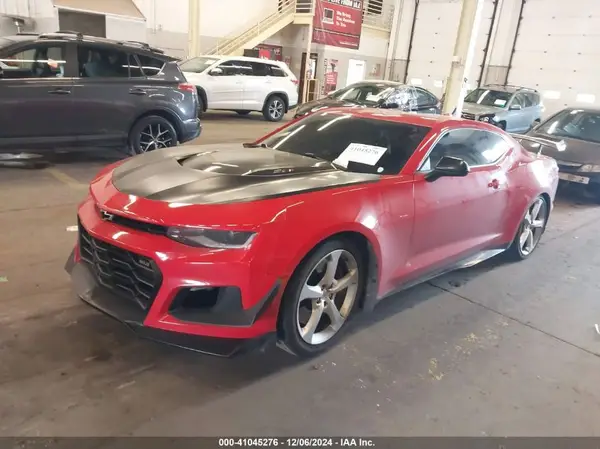 1G1FJ1R67K0139025 2019 CHEVROLET CAMARO - Image 2