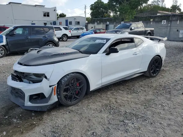 1G1FJ1R68J0151652 2018 CHEVROLET CAMARO - Image 1