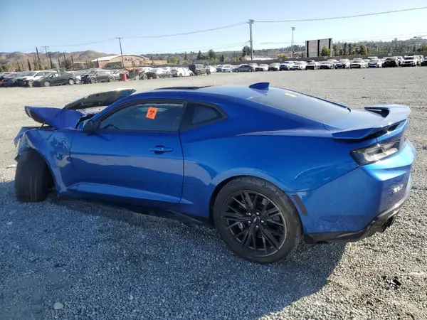1G1FJ1R6XH0198417 2017 CHEVROLET CAMARO - Image 2