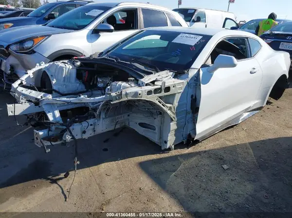 1G1FK1R60J0159886 2018 CHEVROLET CAMARO - Image 2