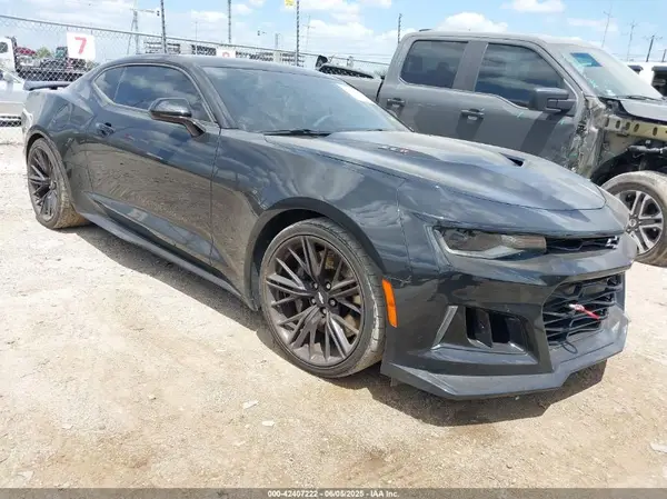 1G1FK1R60K0113413 2019 CHEVROLET CAMARO - Image 1