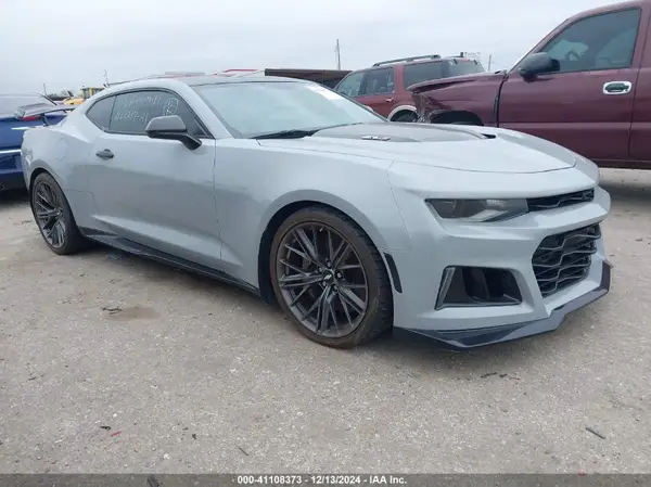 1G1FK1R61J0170119 2018 CHEVROLET CAMARO - Image 1