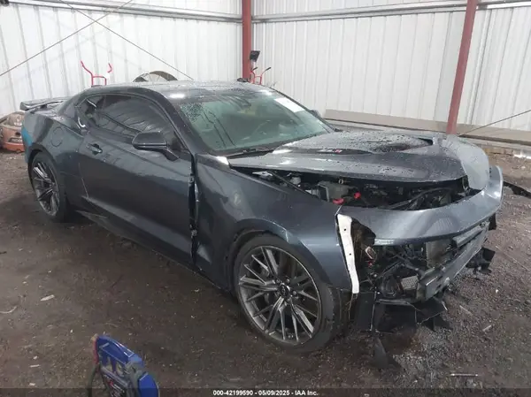 1G1FK1R61M0105999 2021 CHEVROLET CAMARO - Image 1