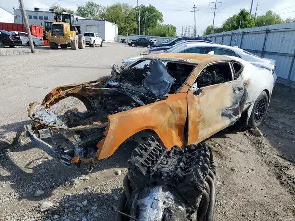 1G1FK1R62J0151496 2018 CHEVROLET CAMARO - Image 1