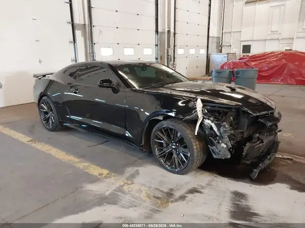1G1FK1R63J0126736 2018 CHEVROLET CAMARO - Image 1