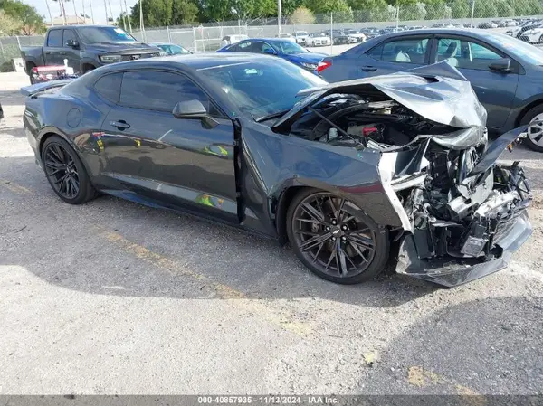 1G1FK1R63J0156724 2018 CHEVROLET CAMARO - Image 1