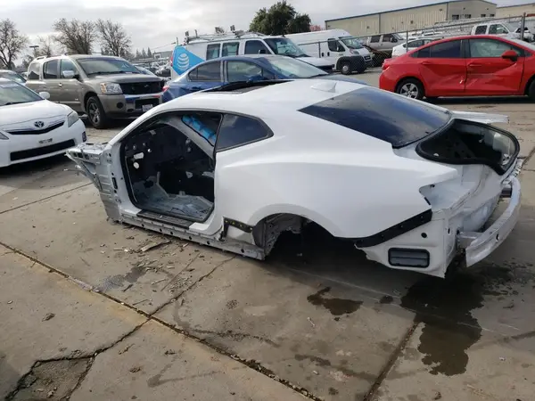 1G1FK1R65J0141013 2018 CHEVROLET CAMARO - Image 2