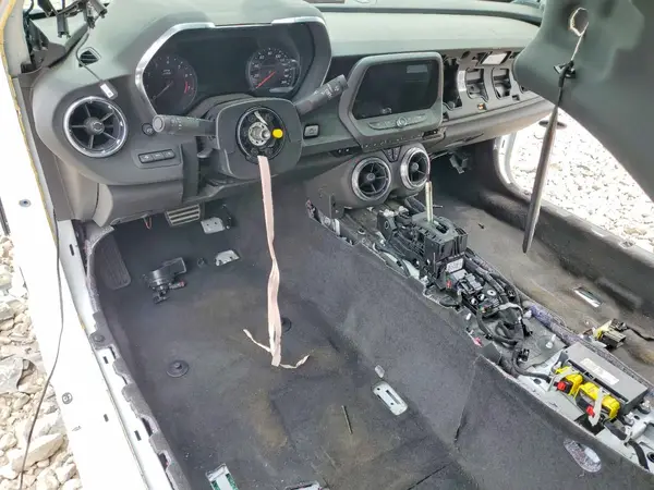 1G1FK1R67J0122768 2018 CHEVROLET CAMARO - Image 8