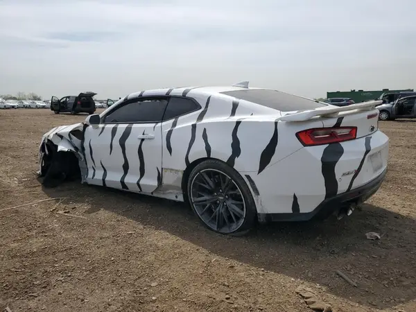 1G1FK1R68J0158050 2018 CHEVROLET CAMARO - Image 2
