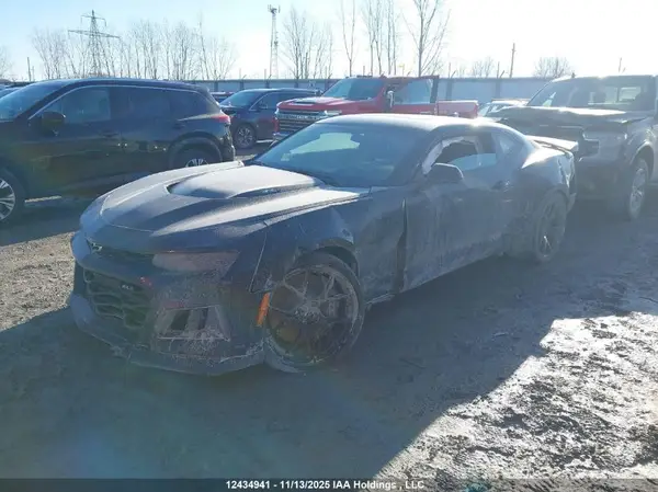 1G1FK1R68J0170280 2018 CHEVROLET CAMARO - Image 2