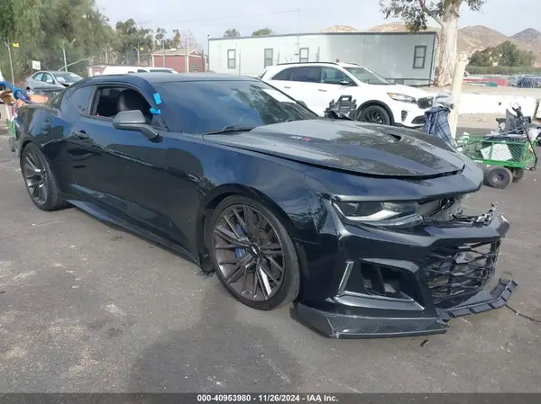 1G1FK1R69J0119743 2018 CHEVROLET CAMARO - Image 1