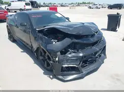 1G1FK1R69J0137806 2018 CHEVROLET CAMARO