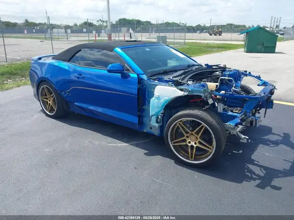 1G1FK3D62J0110174 2018 CHEVROLET CAMARO - Image 1