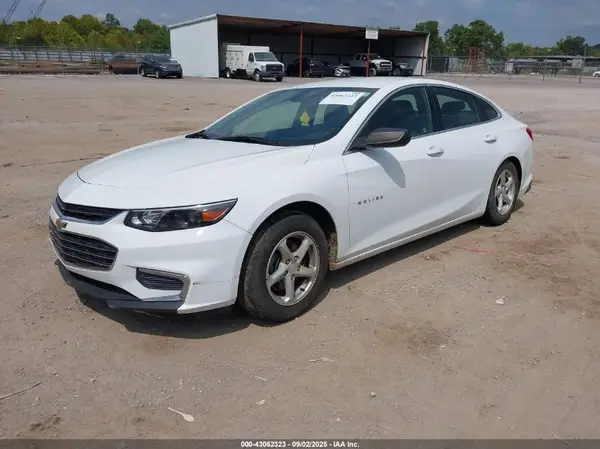 1G1ZB5ST0HF216762 2017 CHEVROLET MALIBU - Image 2