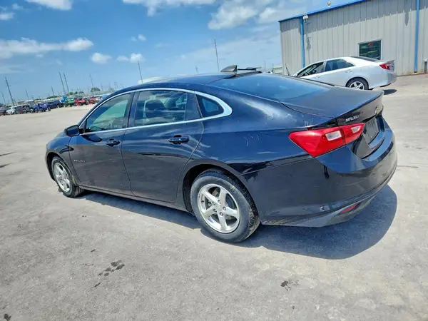 1G1ZB5ST0JF142975 2018 CHEVROLET MALIBU - Image 2