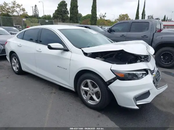 1G1ZB5ST0JF178147 2018 CHEVROLET MALIBU - Image 1