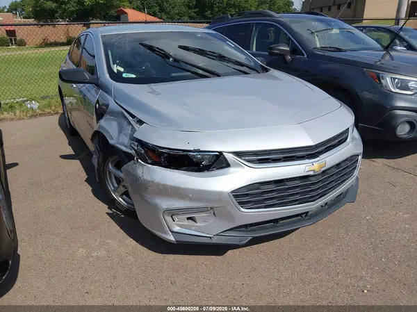 1G1ZB5ST0JF208411 2018 CHEVROLET MALIBU - Image 1