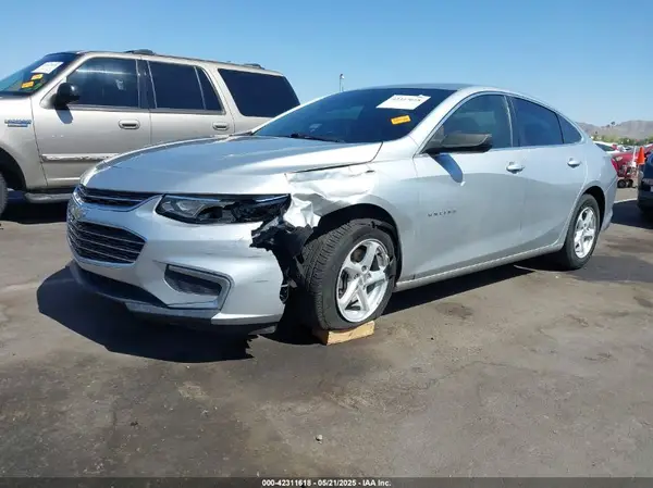 1G1ZB5ST0JF217027 2018 CHEVROLET MALIBU - Image 2