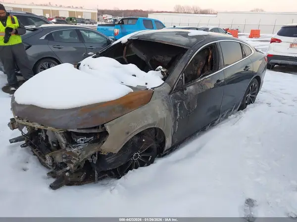 1G1ZB5ST0JF224138 2018 CHEVROLET MALIBU - Image 2