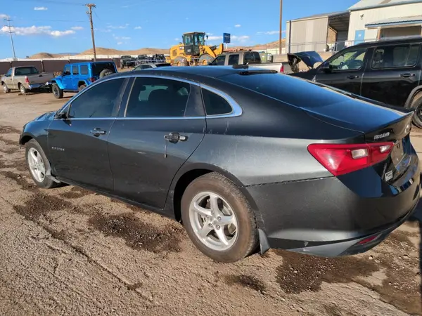 1G1ZB5ST0JF227010 2018 CHEVROLET MALIBU - Image 2