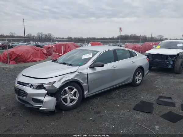 1G1ZB5ST0JF227315 2018 CHEVROLET MALIBU - Image 2