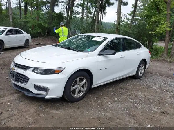 1G1ZB5ST0JF235057 2018 CHEVROLET MALIBU - Image 2