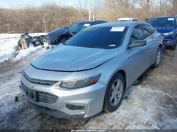 1G1ZB5ST0JF243143 2018 CHEVROLET MALIBU - Image 2