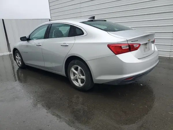 1G1ZB5ST0JF263182 2018 CHEVROLET MALIBU - Image 2