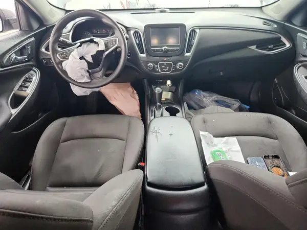 1G1ZB5ST0JF275428 2018 CHEVROLET MALIBU - Image 8