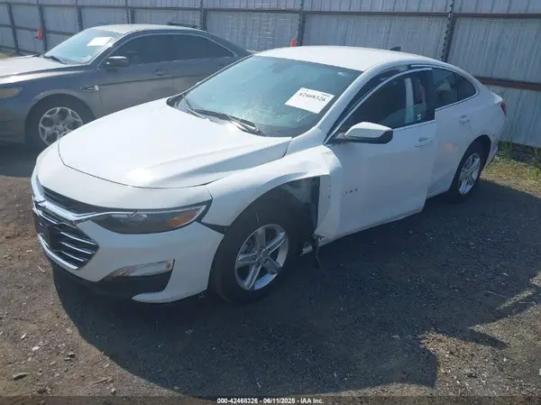 1G1ZB5ST0SF104552 2025 CHEVROLET MALIBU - Image 2