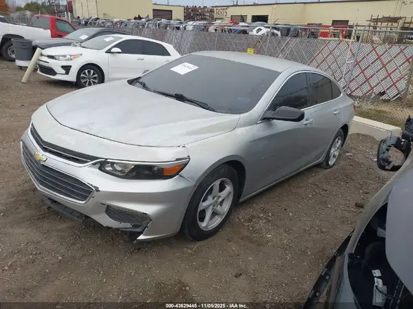 1G1ZB5ST1HF105203 2017 CHEVROLET MALIBU - Image 2