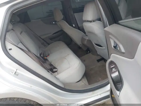 1G1ZB5ST1HF105203 2017 CHEVROLET MALIBU - Image 8
