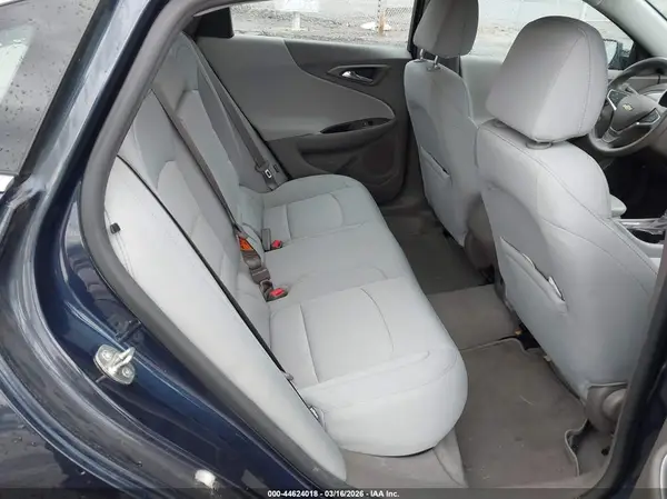 1G1ZB5ST1HF110532 2017 CHEVROLET MALIBU - Image 8