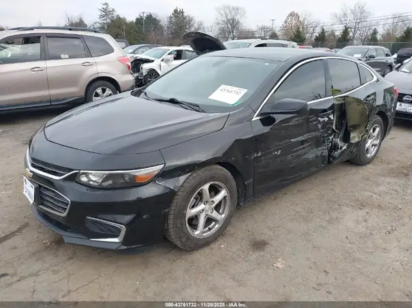 1G1ZB5ST1HF119635 2017 CHEVROLET MALIBU - Image 2