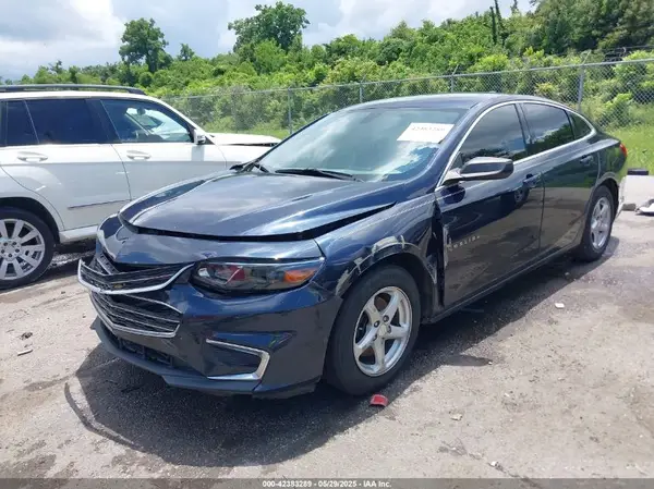 1G1ZB5ST1HF139917 2017 CHEVROLET MALIBU - Image 2