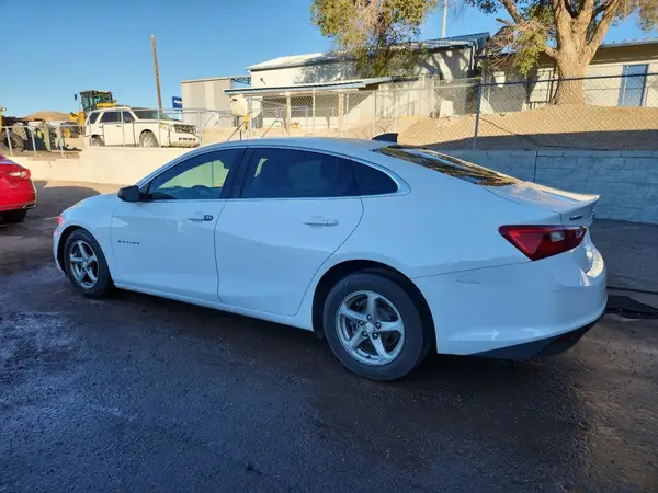 1G1ZB5ST1HF160010 2017 CHEVROLET MALIBU - Image 2