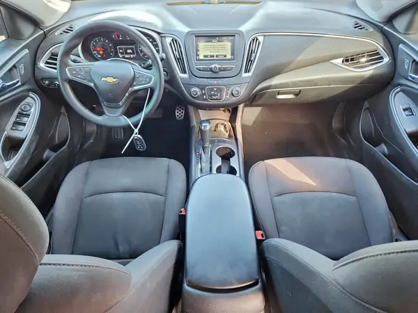 1G1ZB5ST1HF161013 2017 CHEVROLET MALIBU - Image 8